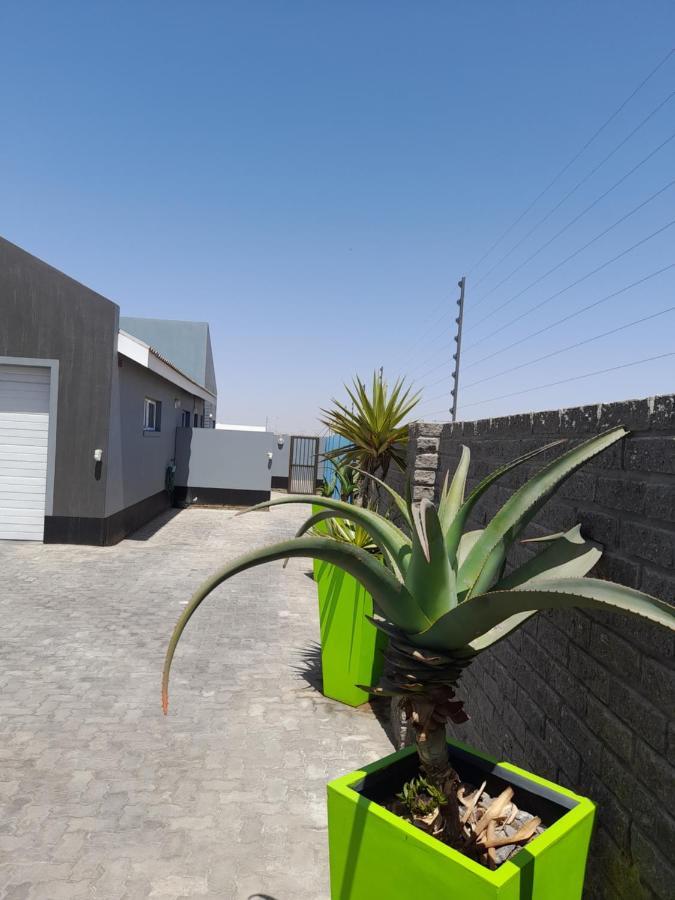 Kelpmeeu Self- Catering Apartments Swakopmund Extérieur photo