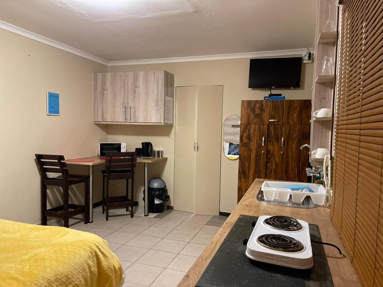 Kelpmeeu Self- Catering Apartments Swakopmund Extérieur photo